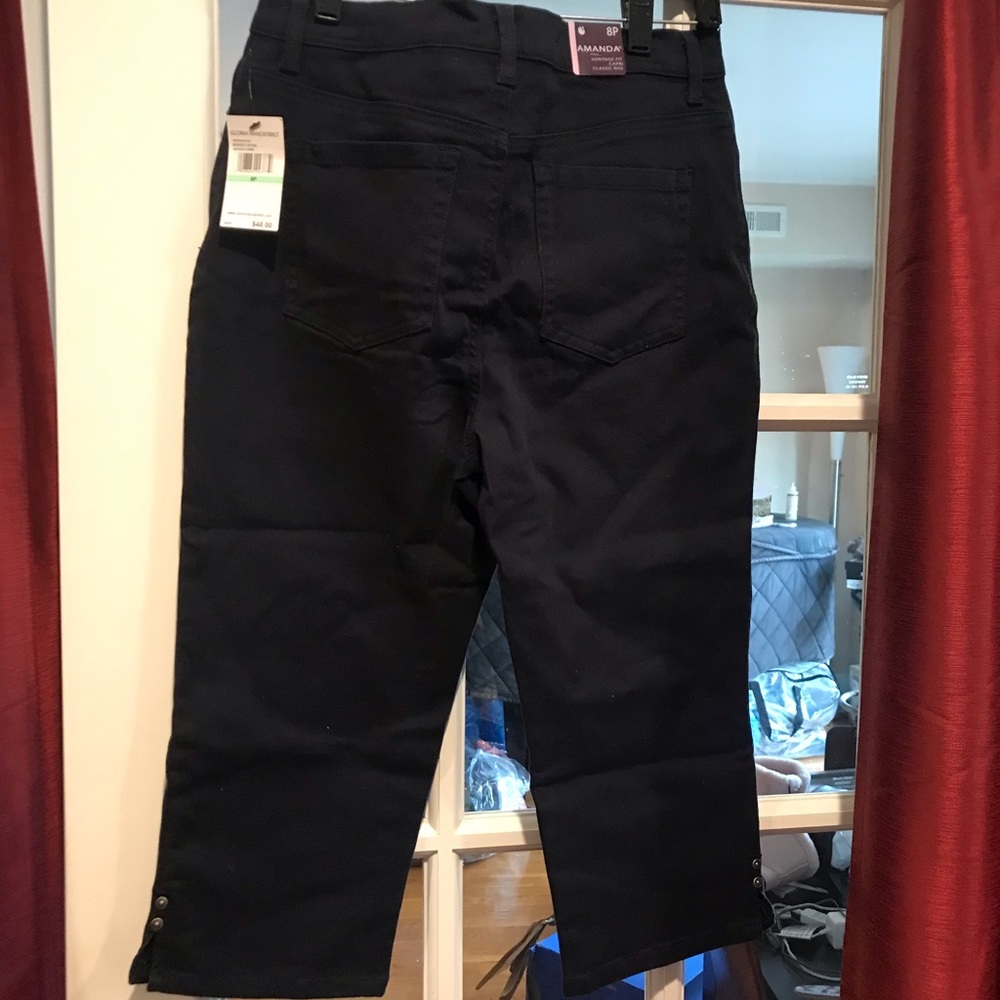Gloria Vanderbilt jeans